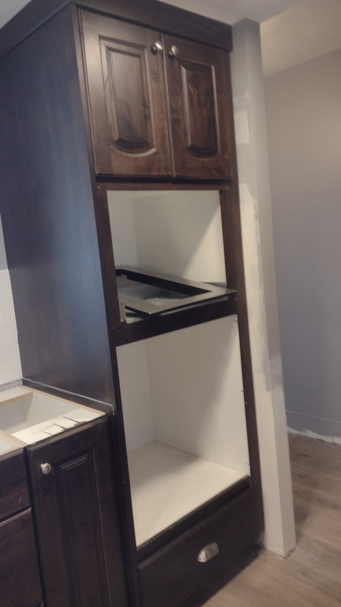 Kitchen Cabinet Reinstallation after